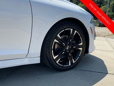 Used 2021 Kia K5 GT-Line w/ GT-Line FWD Premium Package image 9