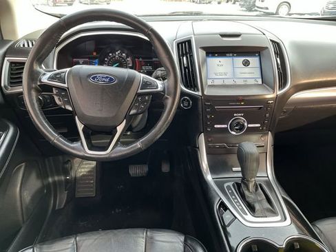 Used 2016 Ford Edge Titanium image 13