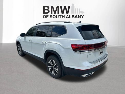 Used 2026 Volkswagen Atlas SE AWD/4WD image 6
