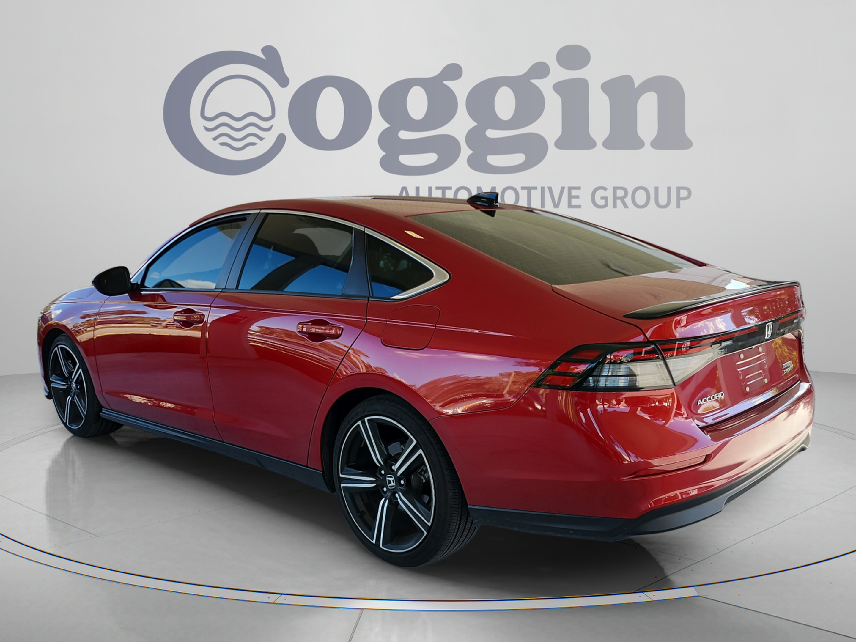 Used 2024 Honda Accord Sport image 3