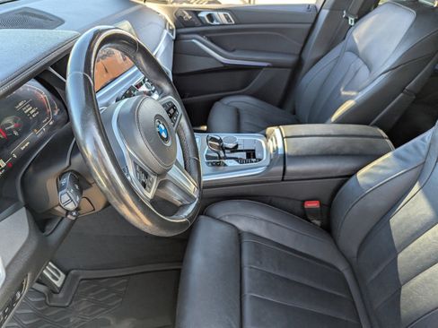 Used 2021 BMW X5 sDrive40i w/ M Sport Package image 23