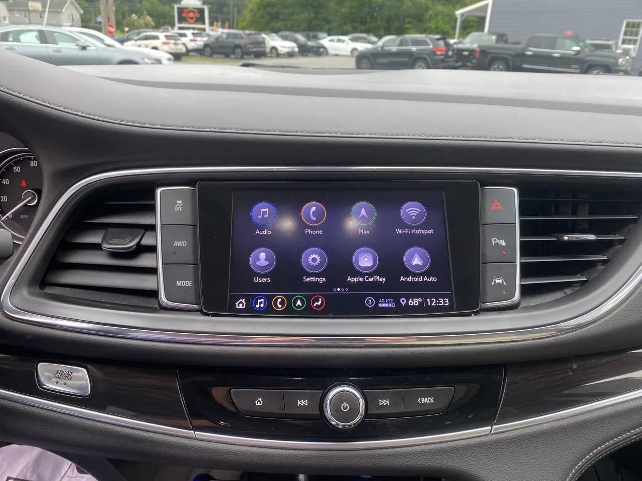 Used 2020 Buick Enclave Premium w/ Sun and Sites Package AWD/4WD image 19