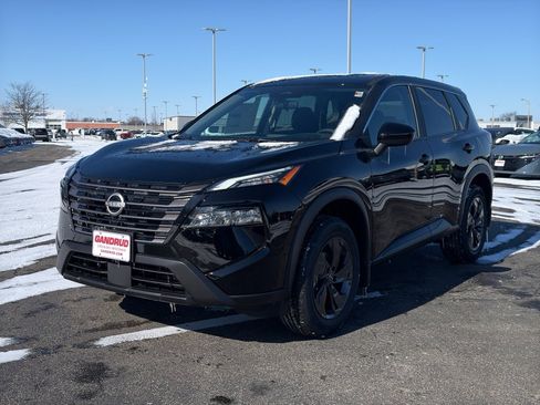 New 2026 Nissan Rogue SV image 2