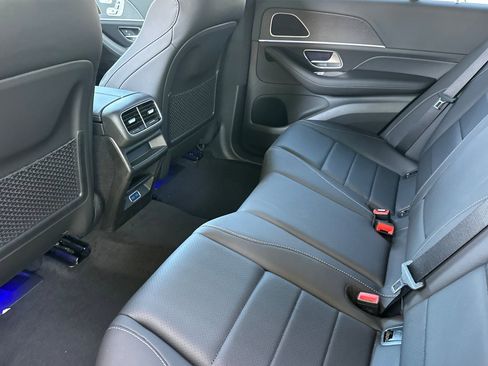 New 2026 Mercedes-Benz GLE 450e 4MATIC image 23