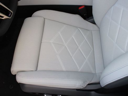 New 2026 BMW 530i w/ Executive Package image 14