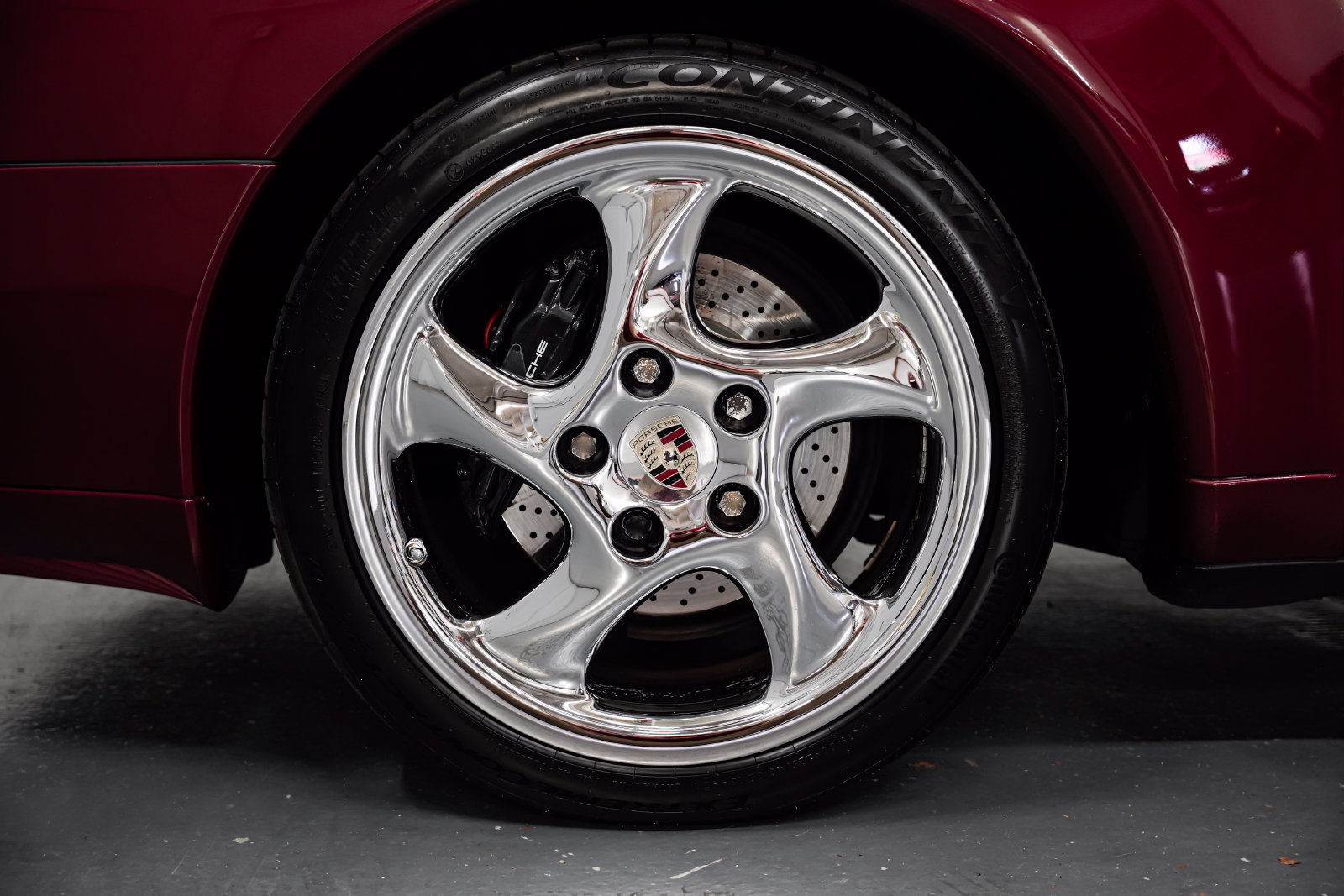 Used 1997 Porsche 911 Carrera RWD image 49