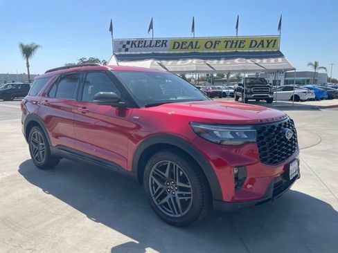 New 2026 Ford Explorer ST-Line w/ ST-Line Street Pack RWD image 7