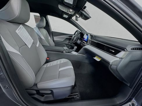 New 2026 Toyota Camry SE image 29