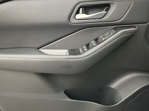 New 2026 Nissan Rogue SV image 23