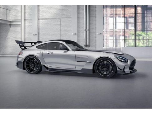 Used 2021 Mercedes-Benz AMG GT Black Series image 14
