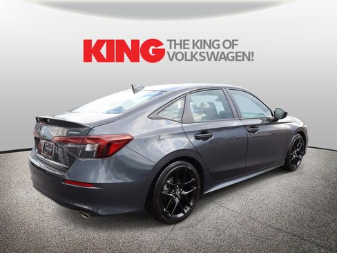 Used 2025 Honda Civic Sport image 3