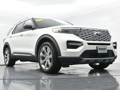 Used 2020 Ford Explorer Platinum w/ Premium Technology Package AWD/4WD image 52