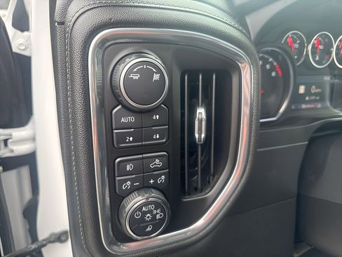 Used 2019 Chevrolet Silverado 1500 LTZ w/ LTZ Plus Package image 23