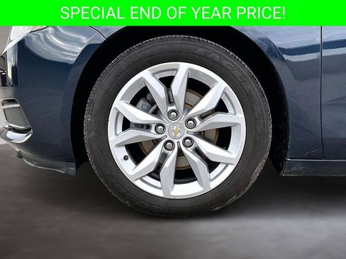 Used 2016 Chevrolet Impala LT w/ Convenience Package image 33