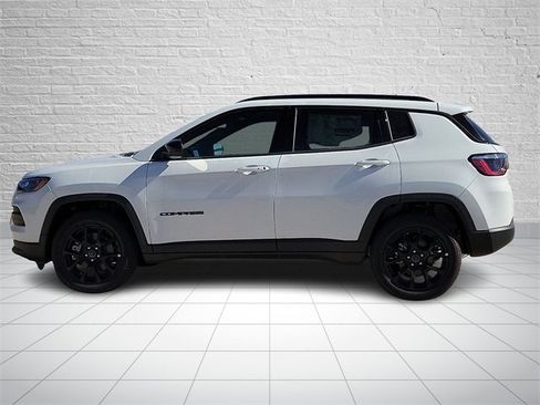 New 2026 Jeep Compass Latitude w/ Quick Order Package 29K image 2
