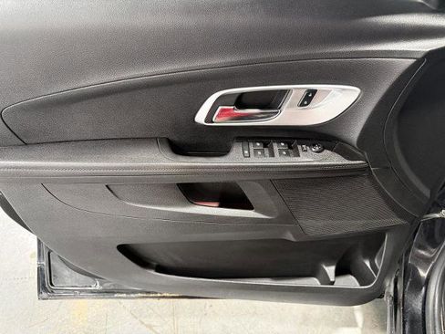 Used 2017 Chevrolet Equinox LS FWD image 20