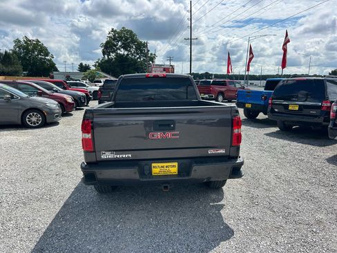 Used 2014 GMC Sierra 1500 SLT w/ All-Terrain Package AWD/4WD image 16