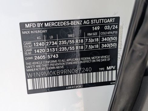 Certified 2024 Mercedes-Benz EQB 300 4MATIC image 26