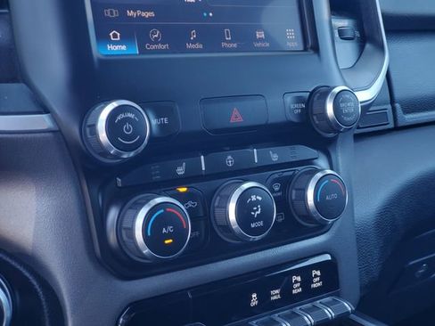 Certified 2022 RAM 1500 Big Horn AWD/4WD image 19