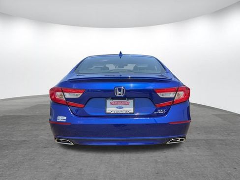 Used 2019 Honda Accord Sport image 5