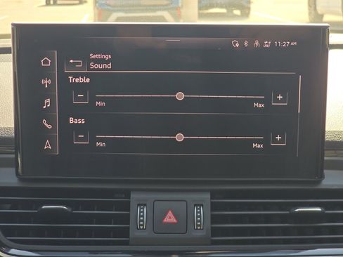 Used 2023 Audi Q5 2.0T Premium w/ Convenience Package image 15