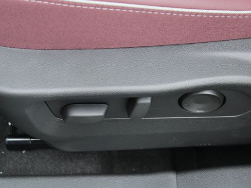 New 2025 Buick Envision Sport Touring image 14