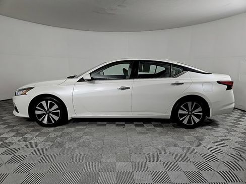 Used 2019 Nissan Altima 2.5 SV image 7