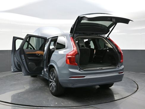 Used 2023 Volvo XC90 B6 Core w/ Climate Package image 38