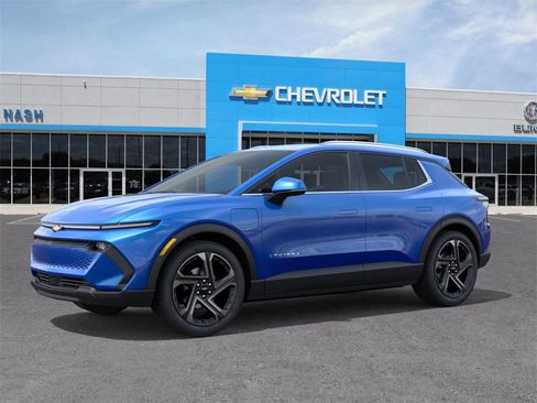 New 2026 Chevrolet Equinox EV LT image 26