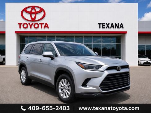 Used 2026 Toyota Grand Highlander AWD image 1