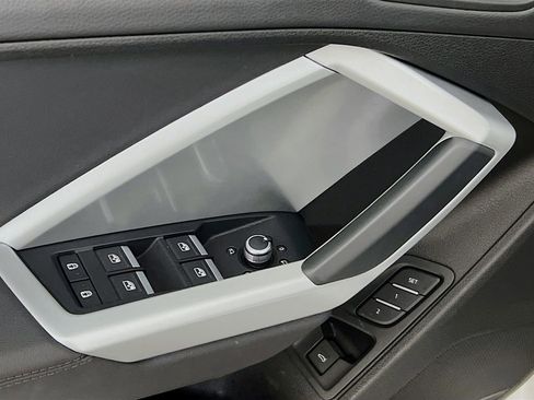 Used 2023 Audi Q3 2.0T Premium Plus w/ Premium Plus Package image 19