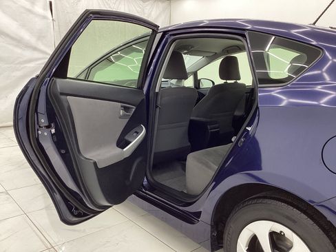 Used 2015 Toyota Prius Two image 22