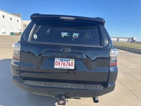 Used 2024 Toyota 4Runner SR5 Premium w/ Moonroof Package image 6