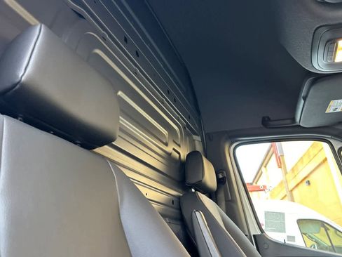New 2026 Mercedes-Benz Sprinter 2500 image 16
