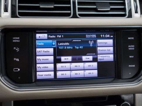 Used 2013 Land Rover Range Rover Supercharged AWD/4WD image 35