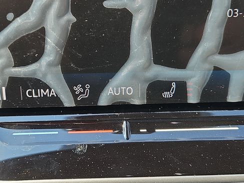 New 2026 Volkswagen Tiguan SE R-Line AWD/4WD image 11