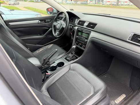 Used 2014 Volkswagen Passat 1.8T Wolfsburg Edition FWD image 13