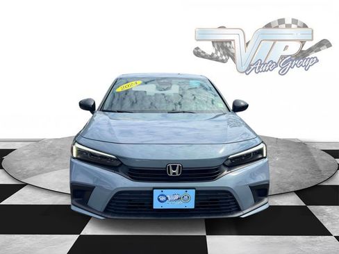 Used 2024 Honda Civic Sport image 2