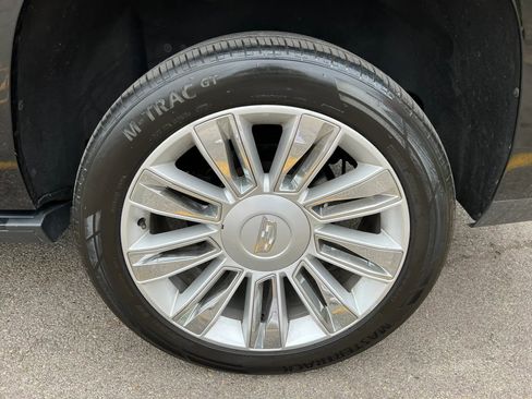Used 2015 Cadillac Escalade ESV Premium AWD/4WD image 10