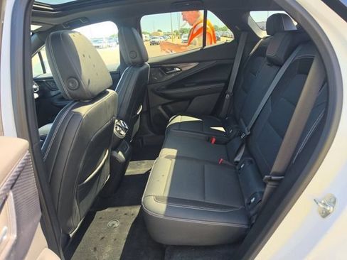 Used 2024 Chevrolet Blazer EV LT AWD/4WD image 13