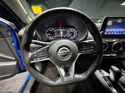 Certified 2022 Nissan Sentra SV w/ All-Weather Package image 9