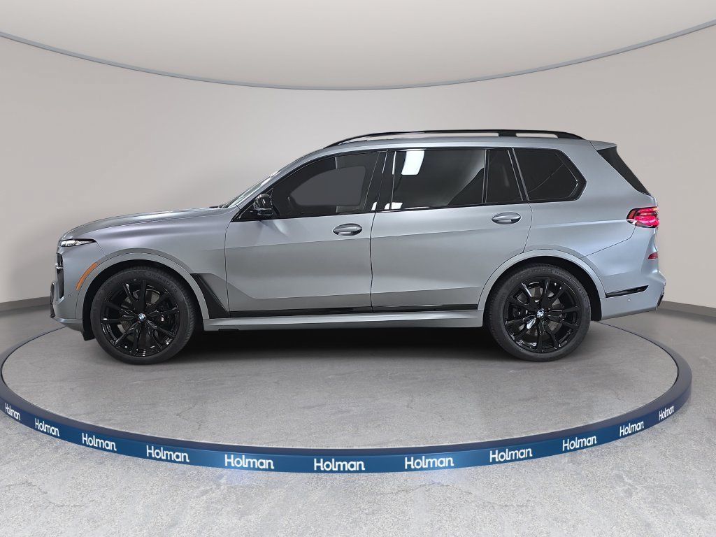 Used 2024 BMW X7 M60i w/ Executive Package AWD/4WD image 11