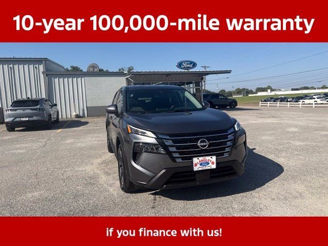 Used 2025 Nissan Rogue SV AWD/4WD image 8