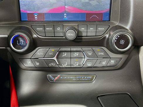Used 2017 Chevrolet Corvette Stingray Coupe RWD image 19