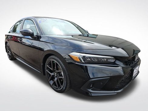 Used 2024 Honda Civic Sport Touring image 7