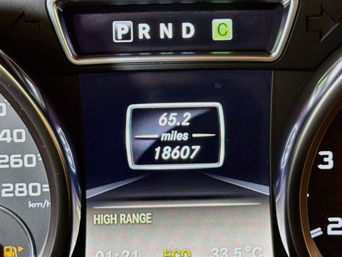 Used 2013 Mercedes-Benz G 63 AMG 4MATIC image 17