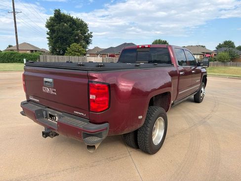 Used 2015 GMC Sierra 3500 Denali w/ Duramax Plus Package AWD/4WD image 10