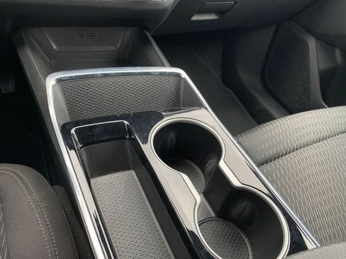 Used 2025 Chevrolet Equinox LT image 40