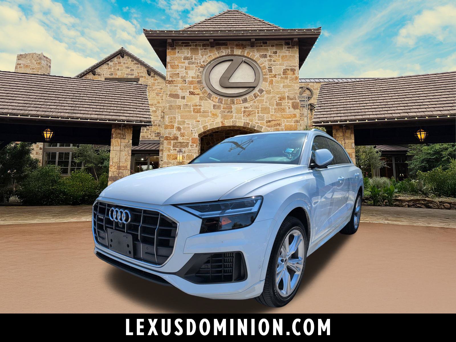 Used 2022 Audi Q8 Premium AWD/4WD image 1