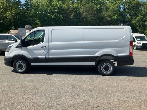 New 2026 Ford Transit 250 Low Roof RWD image 8